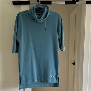 Nike cowl neck tunic. Sz Small. Blue